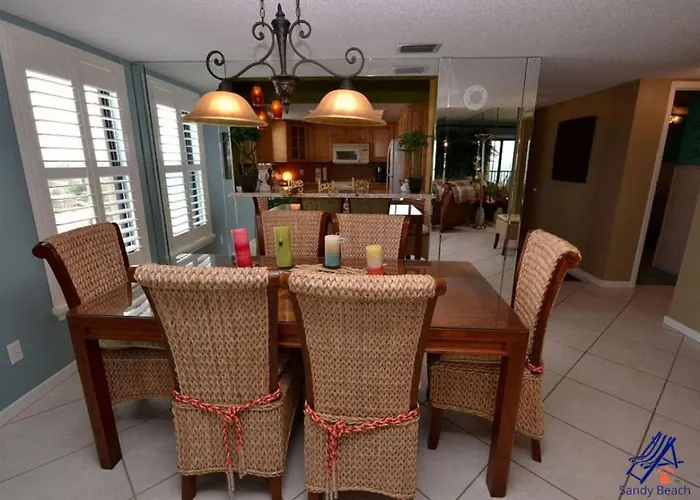 Indian Rocks Beachfront 2br 2ba Reflections 908