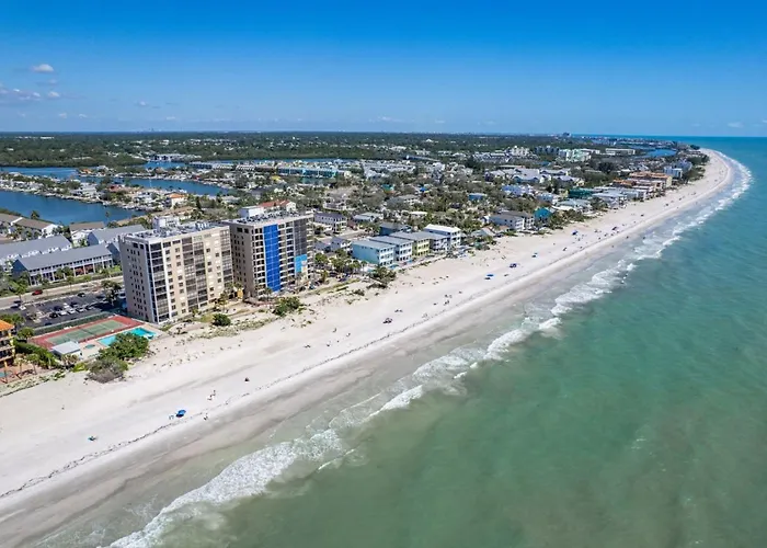 Gulf-front 2br Corner In Indian Rocks 9th Floor Heated Pool Tennis Courts *
